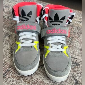Womens ADIDAS SPACE DIVER 2.0 Grey Suede Trainer Shoes
